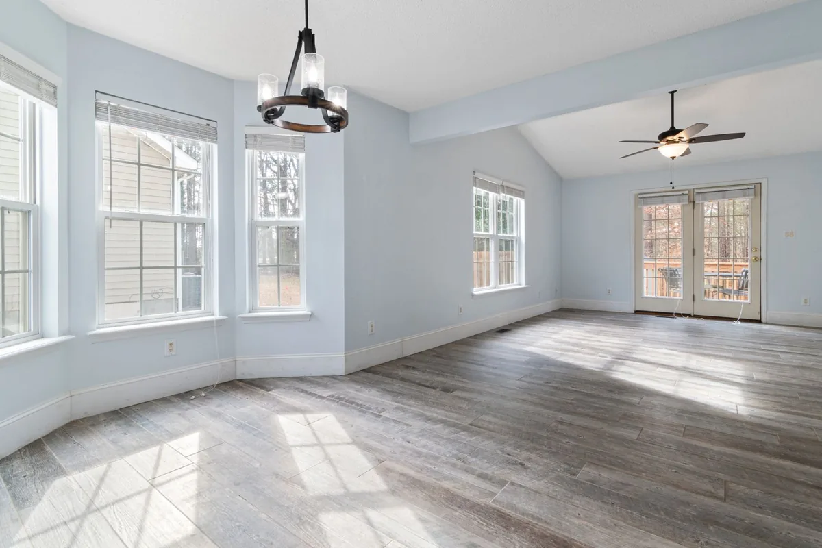 Clean, safe room after biohazard cleanup in Forrest Hill, Newark, NJ